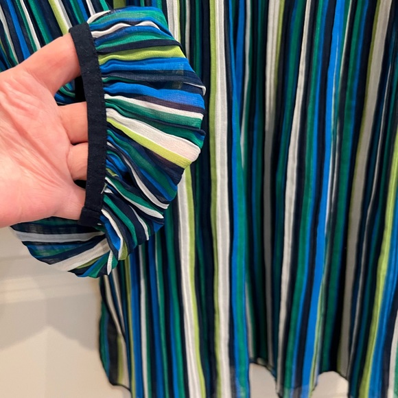 Ruby Rd Top with Ragland Long Sleeves - Picture 6 of 6